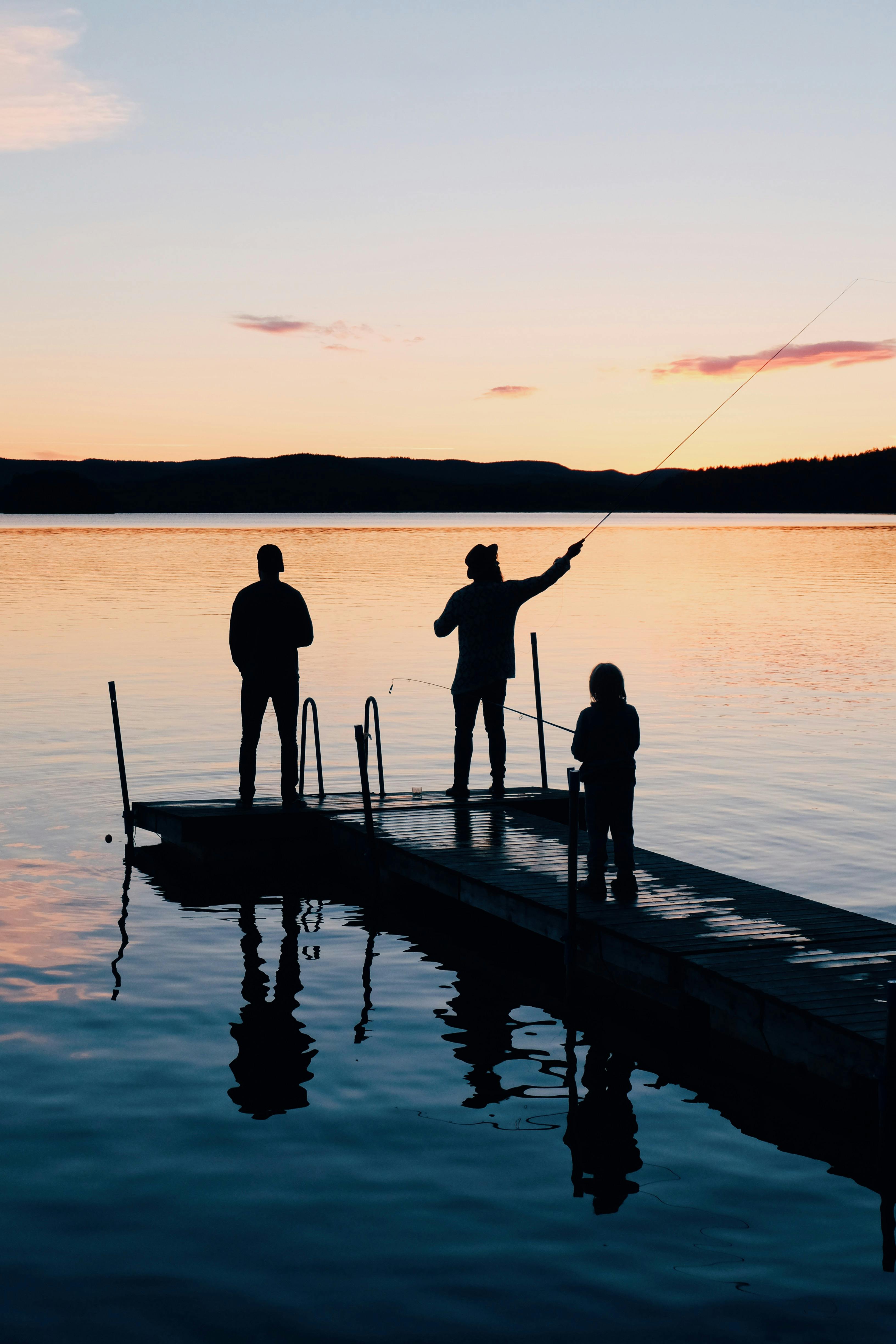 Camping Tips and Hacks for Families: Staying Organized in the Great Outdoors